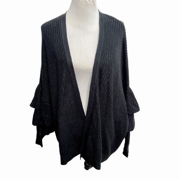 Lane Bryant Ruffle Sleeves Cardigan Sweater Black Size 26/28 - Picture 1 of 10